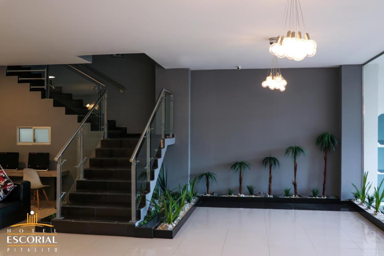 Hotel Escorial Питалито Екстериор снимка